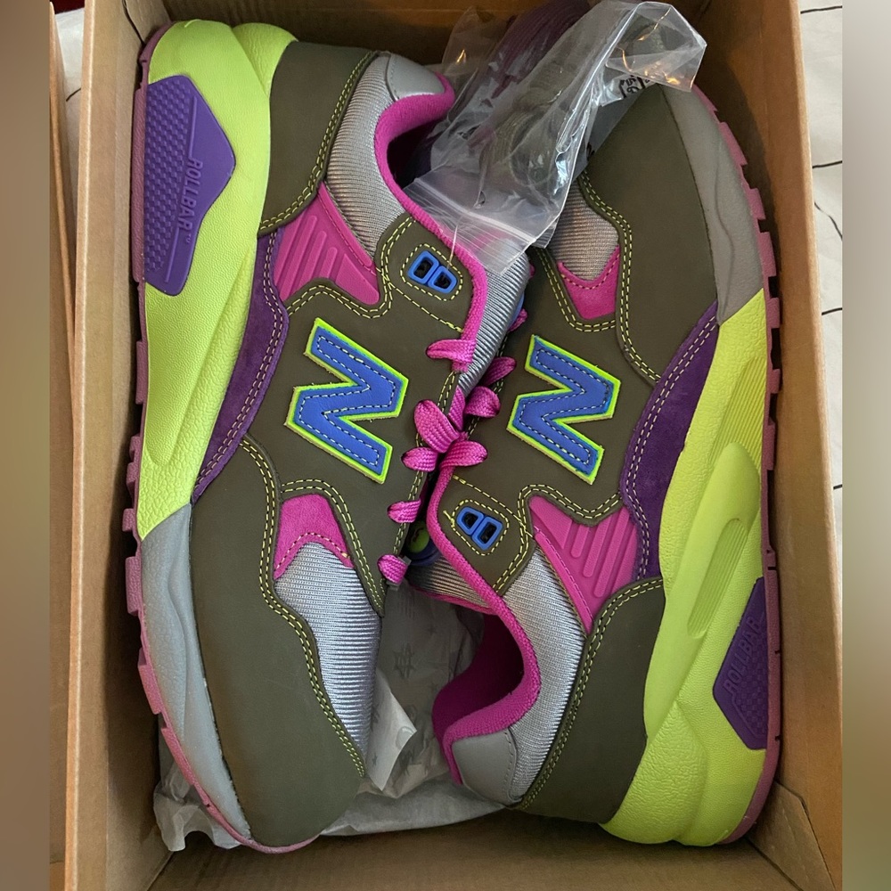 Stray rats new balance 580